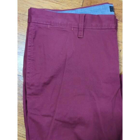 Nice 14th & Union Pants Men's 36 x 32 Burgundy Blush Slim Fit Chinos Khakis EUC - Picture 4 of 9